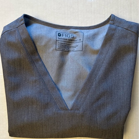 Figs Gray Technical Collection V-Neck Short Sleeve Scrub Top classic fitSz-XL Z6 - Picture 10 of 12